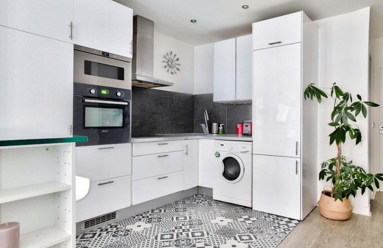 Appartement Quartier Tour Eiffel Free Netflix Paris Eksteriør bilde