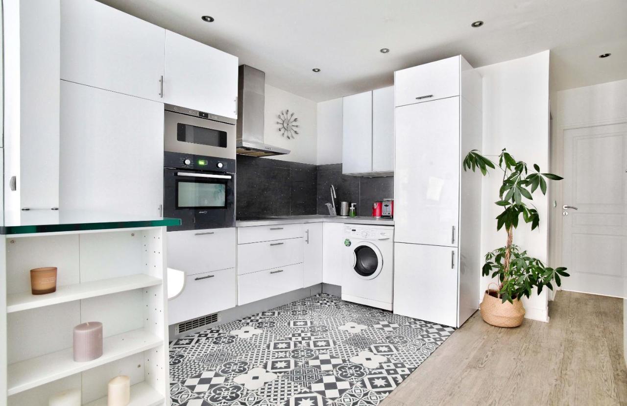Appartement Quartier Tour Eiffel Free Netflix Paris Eksteriør bilde